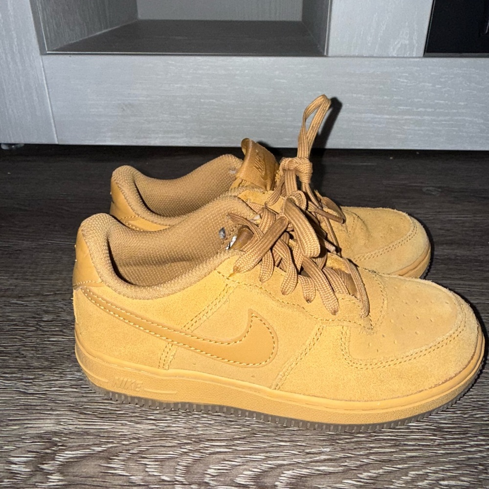 Nike Kids Mustard Sneakers